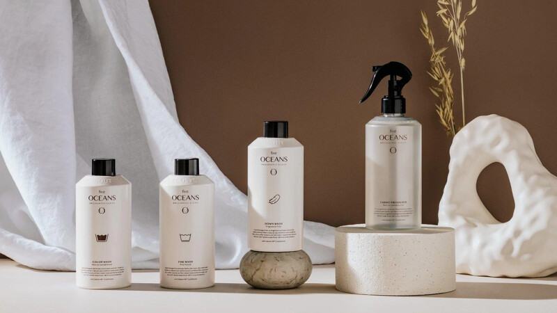 瑞典居家清潔品牌Five Oceans衣物護理系列情境圖。 瑞典居家清潔品牌Five Oceans衣物護理系列情境圖。