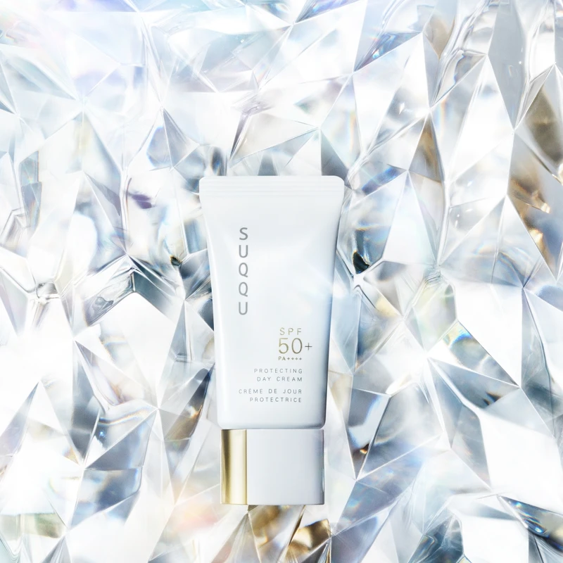 SUQQU晶采防曬日霜SPF50+/PA++++ 30g,NT2,600 SUQQU晶采防曬日霜SPF50+/PA++++ 30g,NT2,600