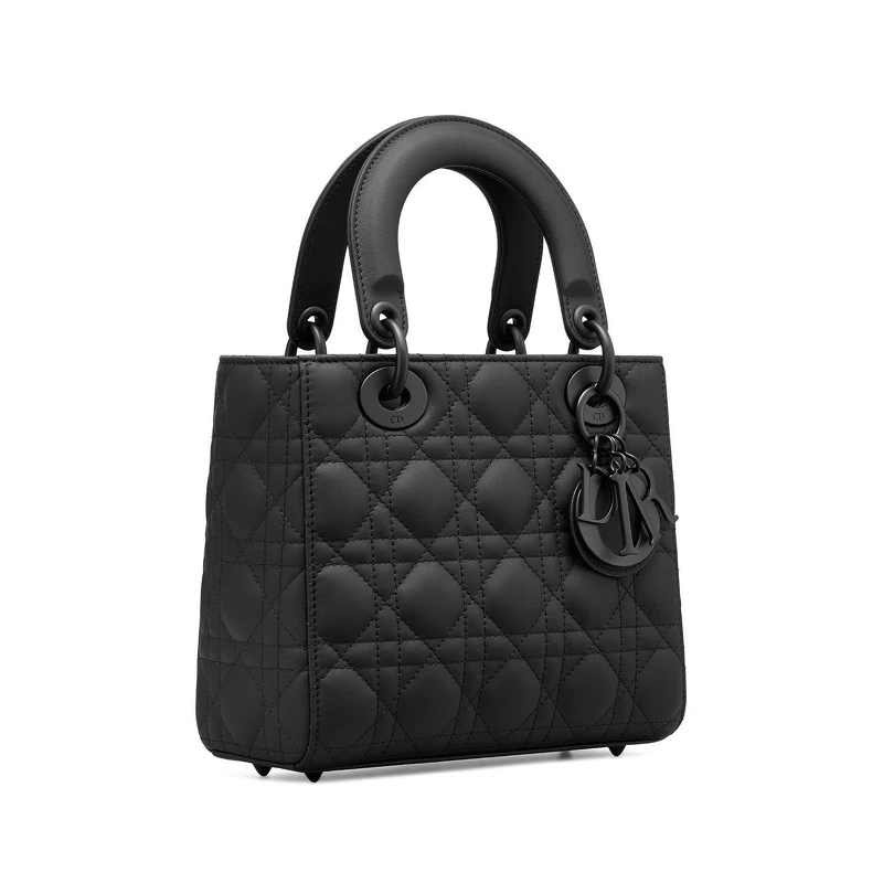 Dior 霧黑小牛皮籐格紋中型提包，NT165,000。