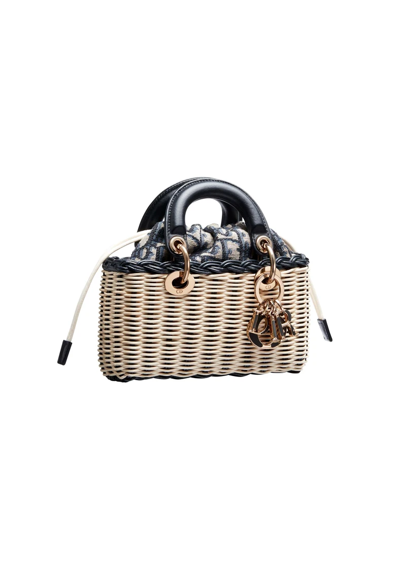 Dior 柳編微型提包,NT99,000。 Dior 柳編微型提包,NT99,000。