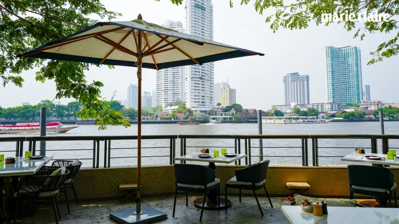 全日餐廳Phra Nakhon戶外桌能飽覽昭披耶河景緻 全日餐廳Phra Nakhon戶外桌能飽覽昭披耶河景緻