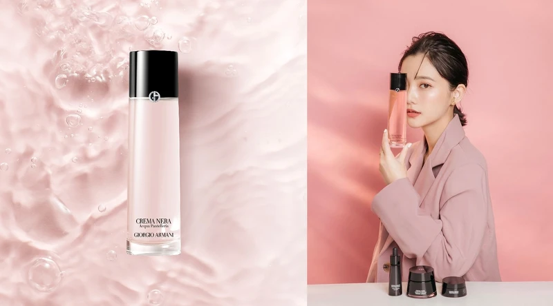 亞曼尼【黑曜岩新生奇蹟精萃露】150ML|NTD$4,950。 圖片來源:https://www.instagram.com/p/CZHTtmJv9gK/?igshid=Mzc1MmZhNjY= 亞曼尼【黑曜岩新生奇蹟精萃露】150ML|NTD$4,950。 圖片來源:https://www.instagram.com/p/CZHTtmJv9gK/?igshid=Mzc1MmZhNjY=
