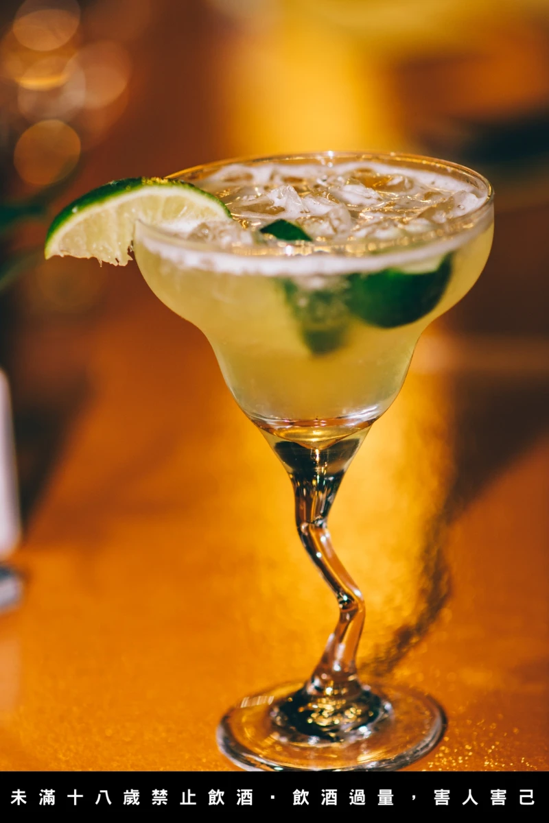 瑪格麗特(Margarita)起源故事眾說紛云。 瑪格麗特(Margarita)起源故事眾說紛云。