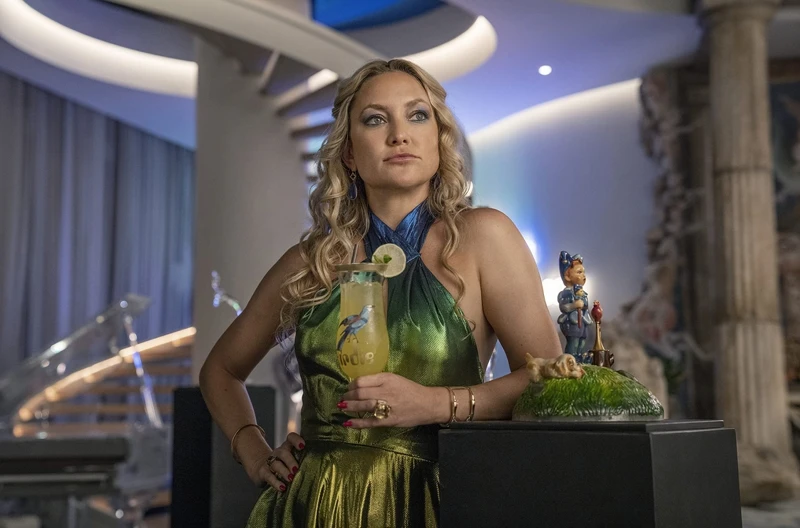 《鋒迴路轉:抽絲剝繭 Glass Onion: A Knives Out Mystery》。 《鋒迴路轉:抽絲剝繭 Glass Onion: A Knives Out Mystery》。