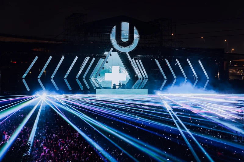 Martin Garrix炸裂全場 Martin Garrix炸裂全場