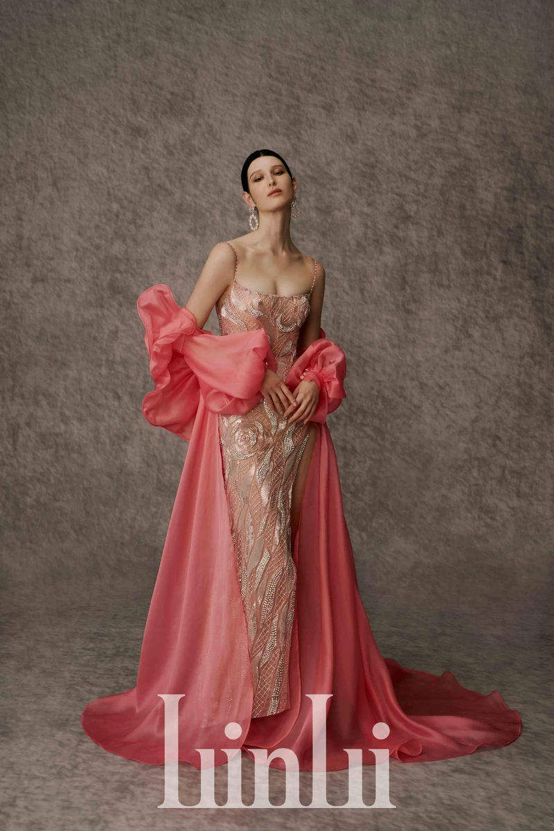 手工珠繡細肩帶高衩洋裝