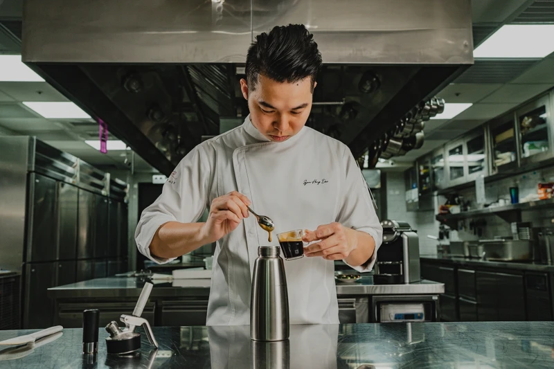 LOPFAIT 甜點主廚戴峻弘。 LOPFAIT 甜點主廚戴峻弘。