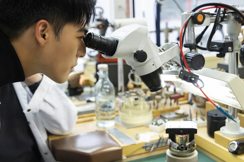 伯爵形象大使陳昊森參觀PIAGET瑞士總部,《美麗佳人》獨家照片 伯爵形象大使陳昊森參觀PIAGET瑞士總部,《美麗佳人》獨家照片