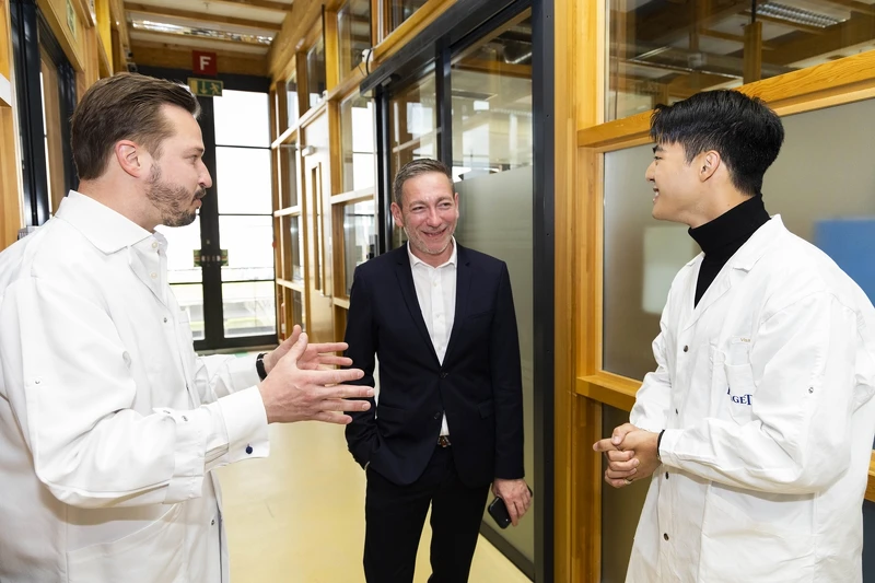 伯爵形象大使陳昊森參觀PIAGET瑞士總部,《美麗佳人》獨家照片 伯爵形象大使陳昊森參觀PIAGET瑞士總部,《美麗佳人》獨家照片