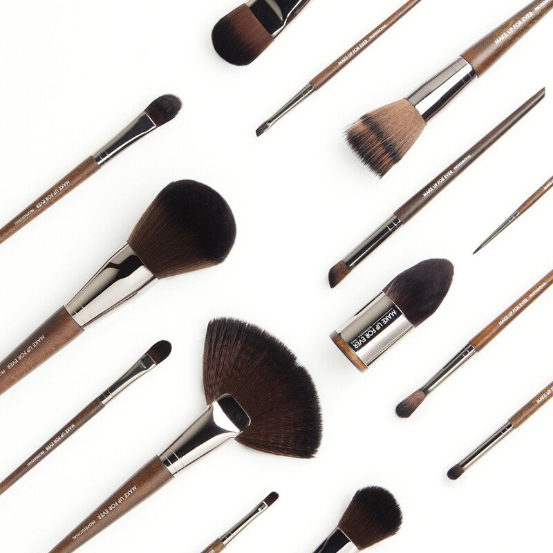 MAKE UP FOR EVER手工刷具系列。