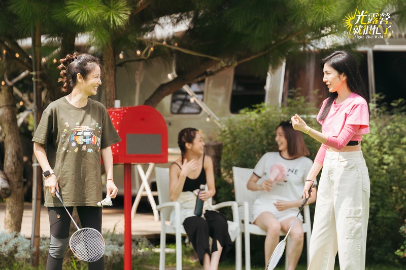 林心如在光露營打羽球受到熱議。圖／TVBS提供 