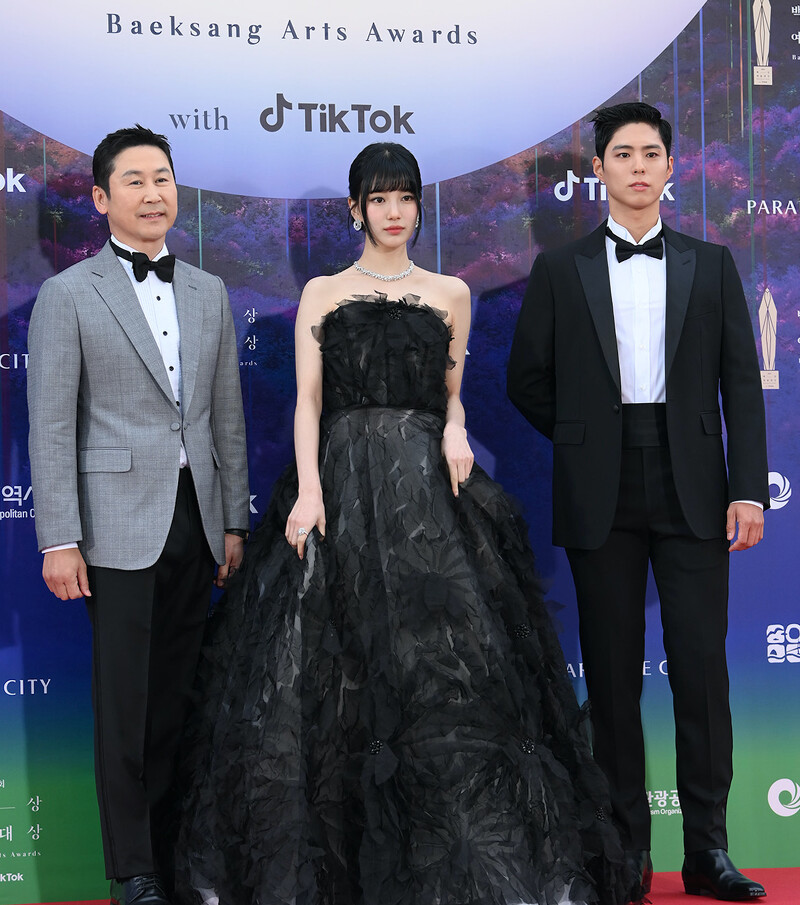 典禮主持人—申東燁、秀智、朴寶劍 典禮主持人—申東燁、秀智、朴寶劍