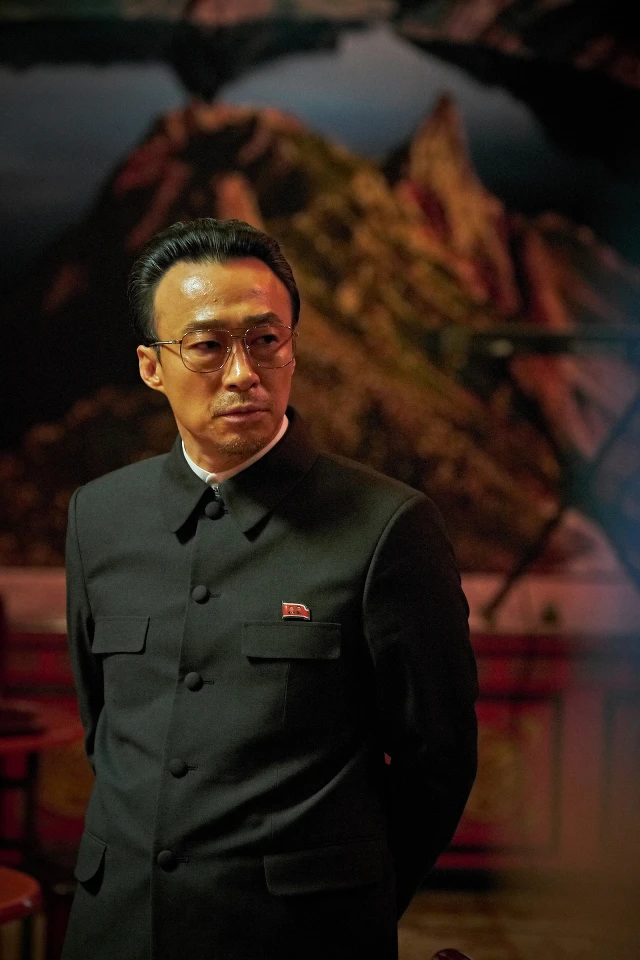 《北風》李星民靠著北韓對外經濟處長氣勢之威，奪得影壇三大男主角獎