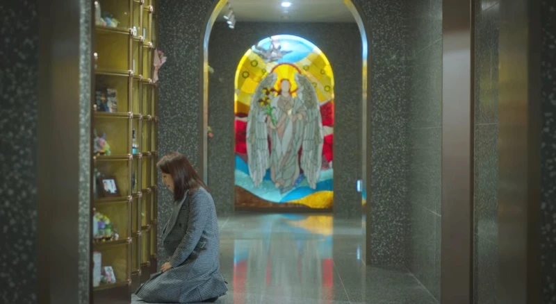 《造后者》黃導譆在韓以瑟墓前懺悔 《造后者》黃導譆在韓以瑟墓前懺悔