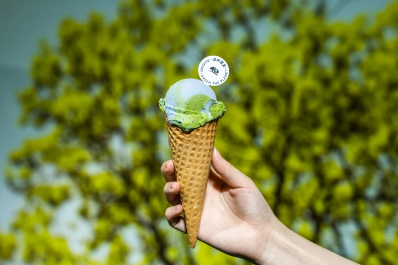 品木宣言植癒地球月愛地球冰淇淋照。