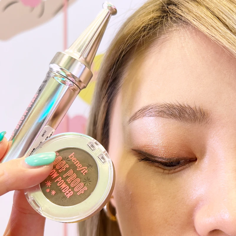 透明仙女眉妝感示範。 透明仙女眉妝感示範。