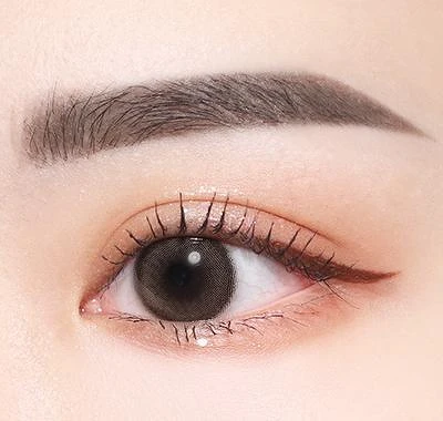 I’M MEME我愛眉好逼真極細眉筆(#04灰棕)眉色示範。 I’M MEME我愛眉好逼真極細眉筆(#04灰棕)眉色示範。