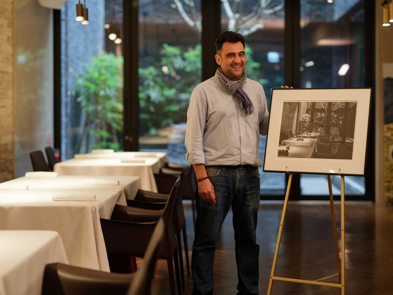 法籍攝影師余白（Hubert Kilian）。