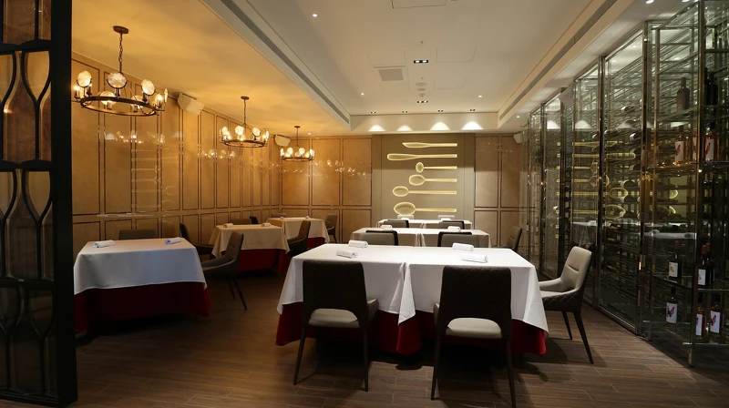 渥達尼斯磨坊（Molino de Urdániz）餐廳空間。