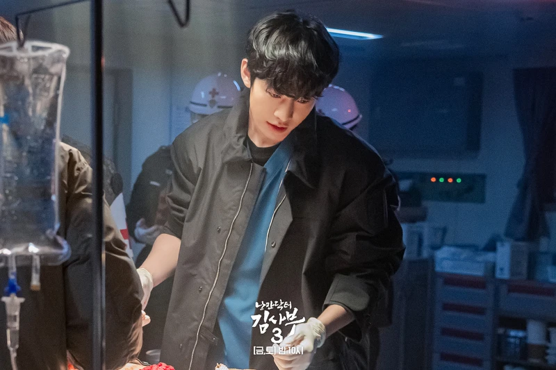 《浪漫醫生金師傅3》安孝燮飾演徐宇鎮