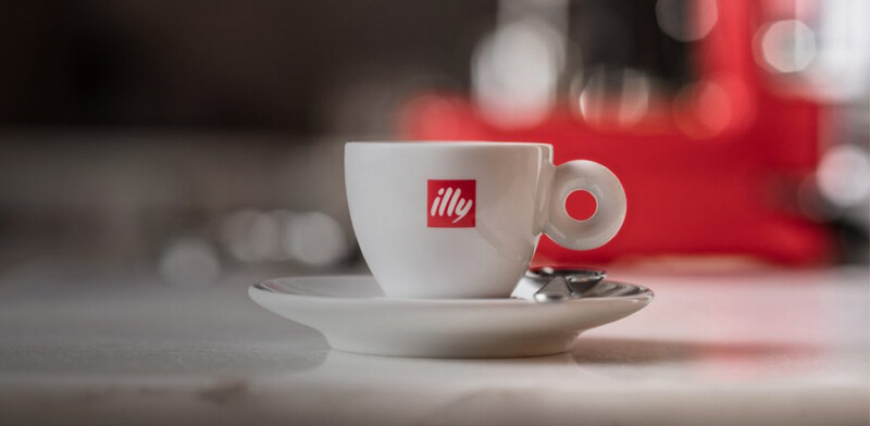 義大利咖啡品牌illy於博覽會現場供應精品咖啡及精選小點。 義大利咖啡品牌illy於博覽會現場供應精品咖啡及精選小點。