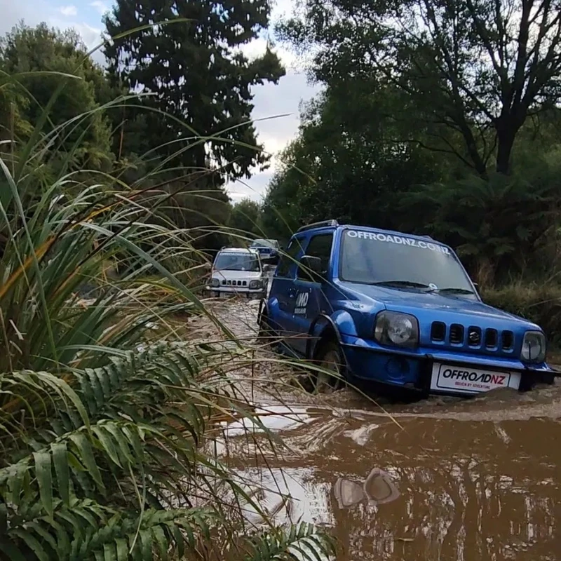需要下水以及垂直車道膽量大挑戰。 需要下水以及垂直車道膽量大挑戰。