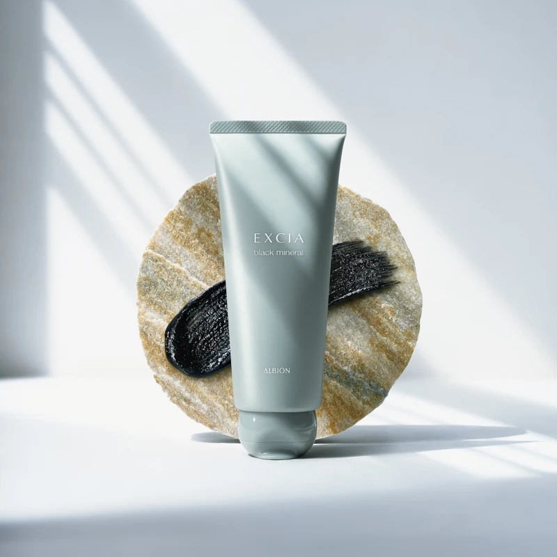 ALBION妃思雅綻白之源火山潔顏黑泥150g,NT2,650 ALBION妃思雅綻白之源火山潔顏黑泥150g,NT2,650