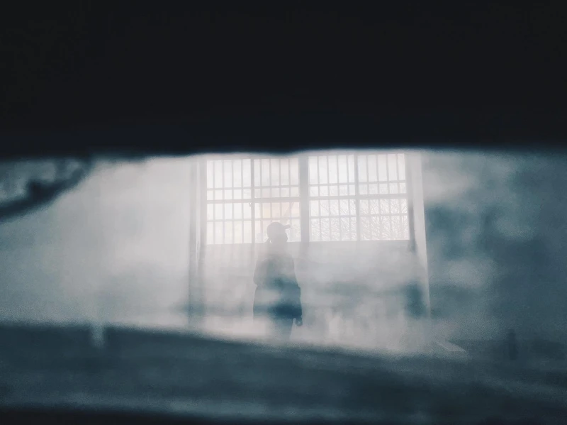 音樂藝術家王榆鈞將以〈行方不明〉交織出白恐歷史中的各種情感片段。（攝影／蔡美娟）