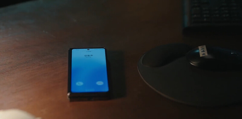 《浪漫醫生金師傅3》第十集結尾，金師傅手機顯示”姜東柱”來電，看來衝刺最後結局的大來賓就要現身