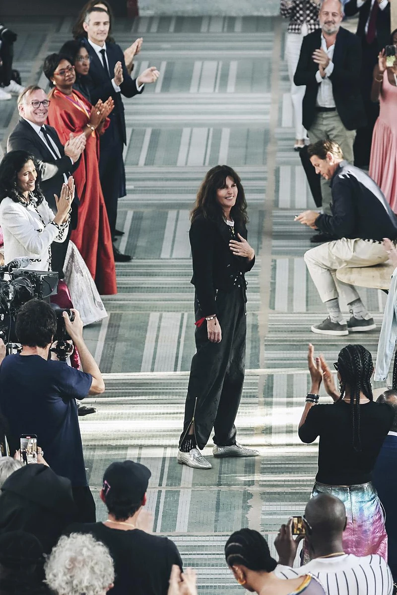 CHANEL 現任藝術總監維吉妮・維婭（Virginie Viard）