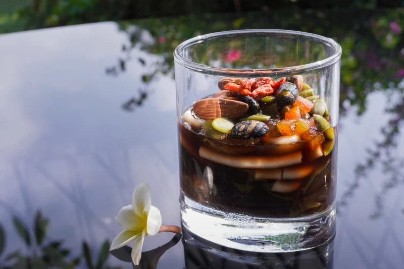 「歇心之旅」將從一杯清熱解渴的山草米苔目中展開。 「歇心之旅」將從一杯清熱解渴的山草米苔目中展開。