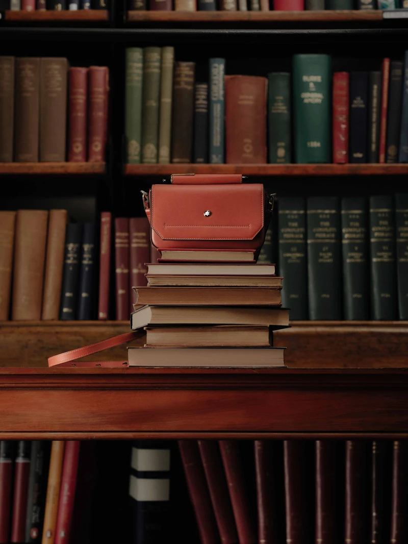 Soft系列迷你包。