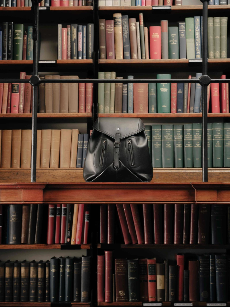 Soft系列後背包。