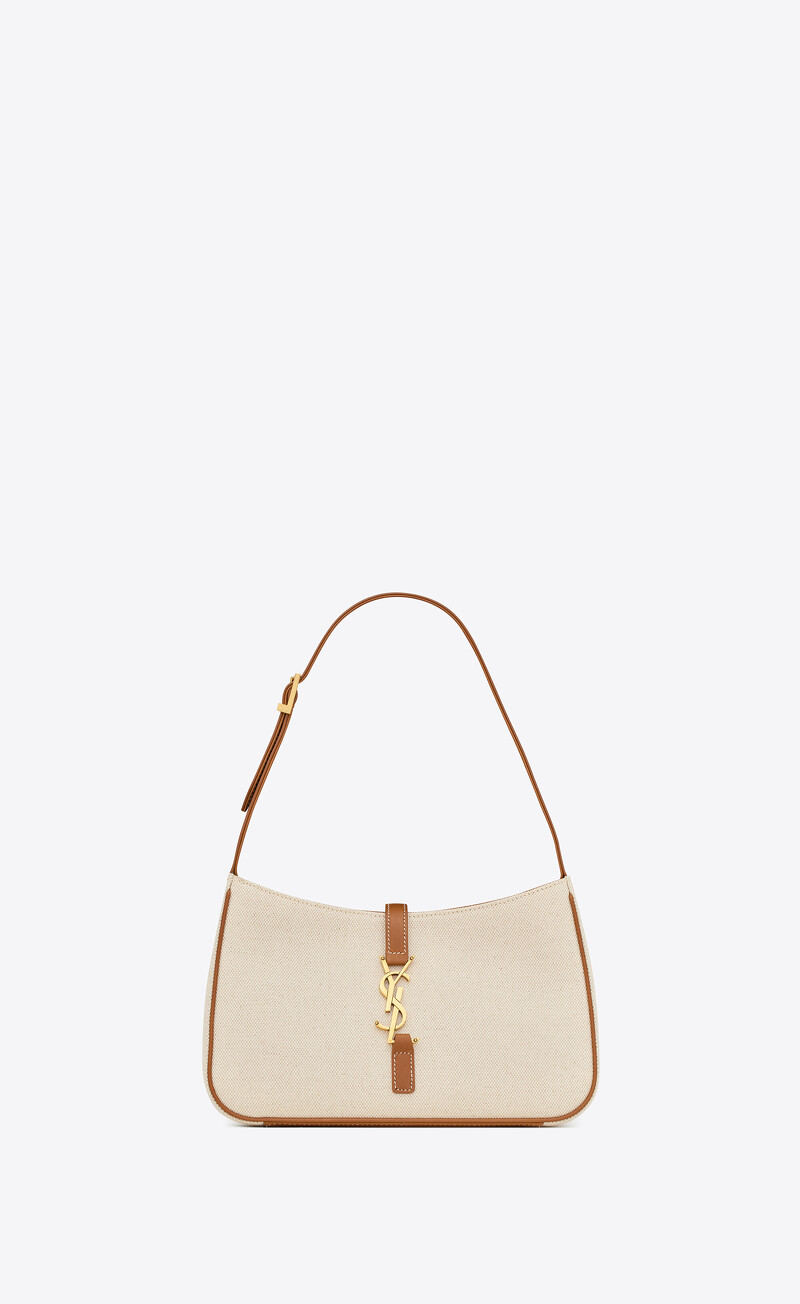 Saint Lauren LE 5 À 7，售價NT$71,900