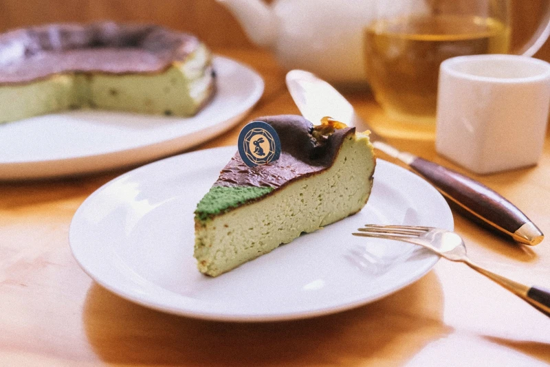 包種茶香巴斯克。 包種茶香巴斯克。