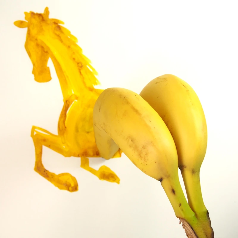 克里斯多夫.尼曼以生活小物為靈感,畫出具創意又詼諧的插畫作品,圖為〈週日素描系列〉的趣味小圖之一。克里斯多夫.尼曼提供。 克里斯多夫.尼曼以生活小物為靈感,畫出具創意又詼諧的插畫作品,圖為〈週日素描系列〉的趣味小圖之一。克里斯多夫.尼曼提供。