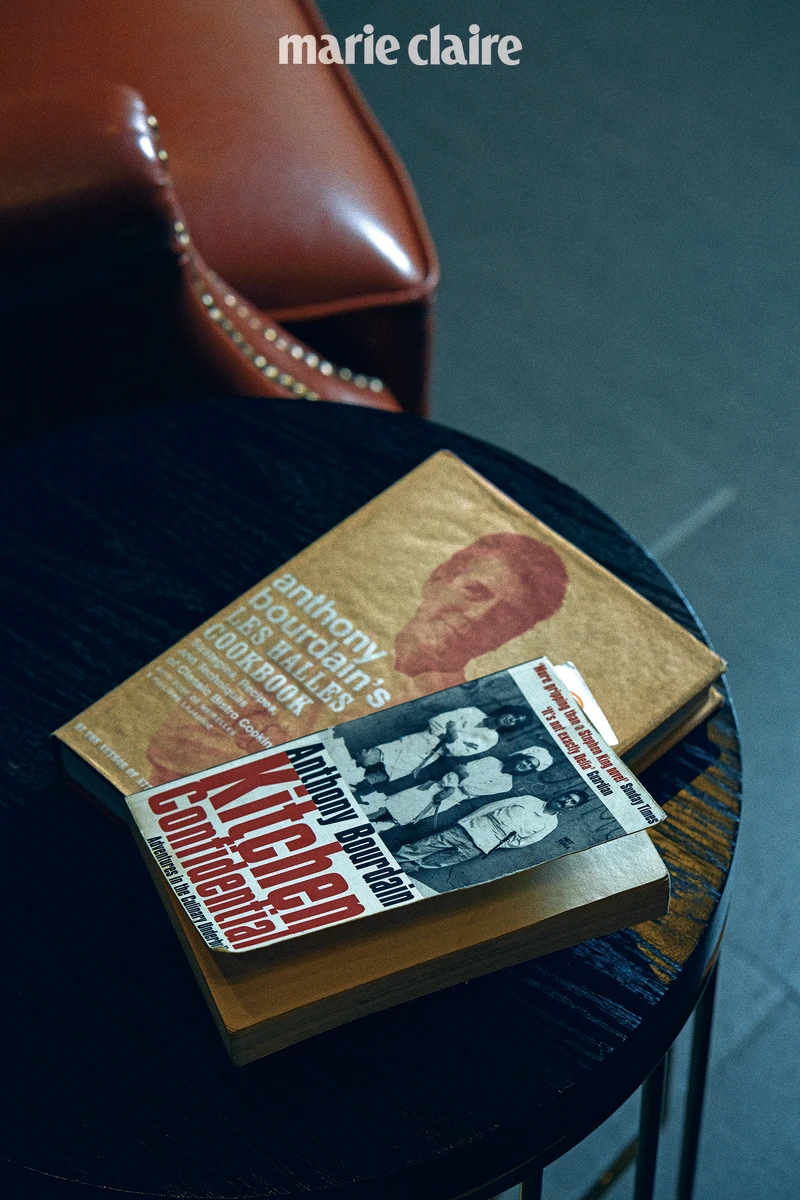 《安東尼・波登之廚房機密檔案》讓波登一夕成名。