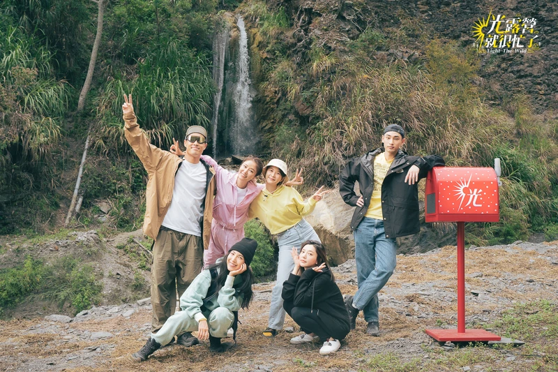 《光露營就很忙了》林心如領成員挑戰無水無電野營 《光露營就很忙了》林心如領成員挑戰無水無電野營