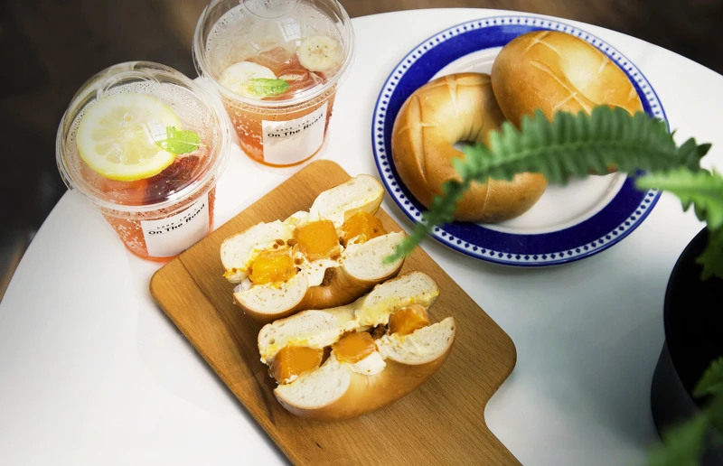 《芒果香草乳酪》每顆75元|好丘全門市&官網宅配同步販售 《芒果香草乳酪》每顆75元|好丘全門市&官網宅配同步販售