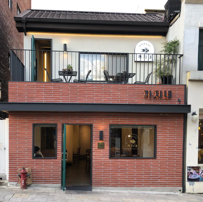 喜鵲小吃店(까치네분식)店面外觀(翻攝自Naver Map)。 喜鵲小吃店(까치네분식)店面外觀(翻攝自Naver Map)。