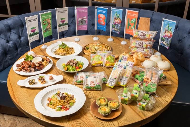 發表會現場,有這次跨界合作的所有餐點。 發表會現場,有這次跨界合作的所有餐點。