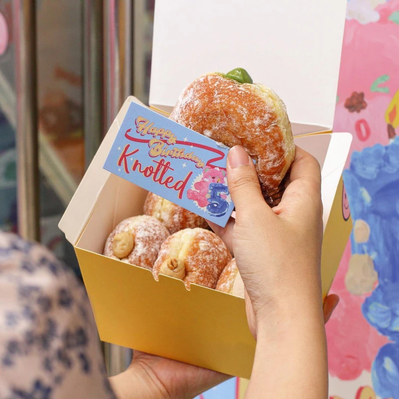 Photo/IG@cafeknotted