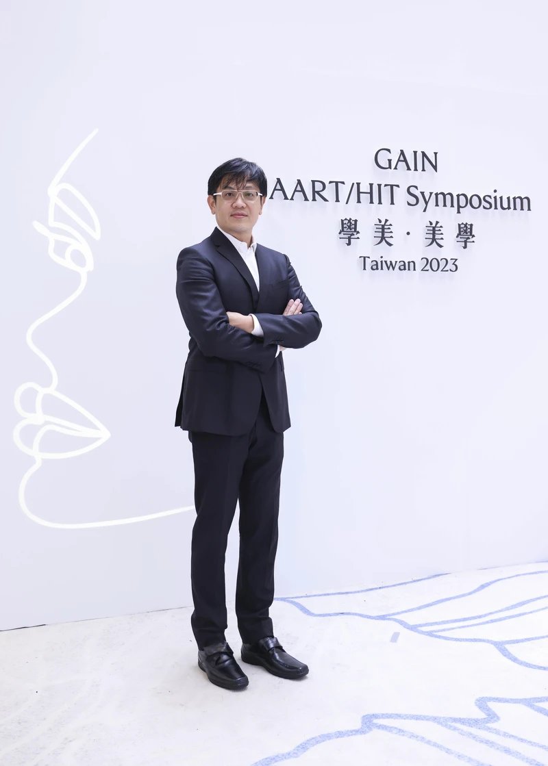 立新美學診所 張光正醫師