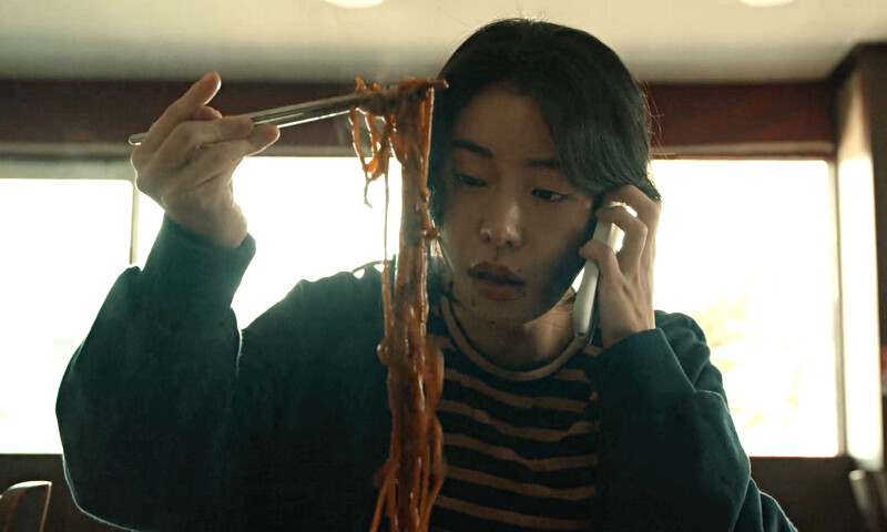 《有院子的家》林智妍吃麵超有戲 《有院子的家》林智妍吃麵超有戲