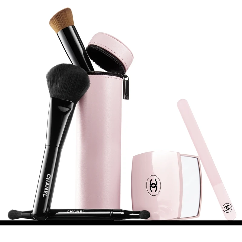 CHANEL香奈兒色彩符碼限量系列情境圖。 CHANEL香奈兒色彩符碼限量系列情境圖。