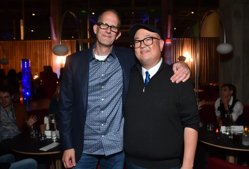 (左起)皮克斯創意長彼特達克特、《元素方城市》導演彼得孫