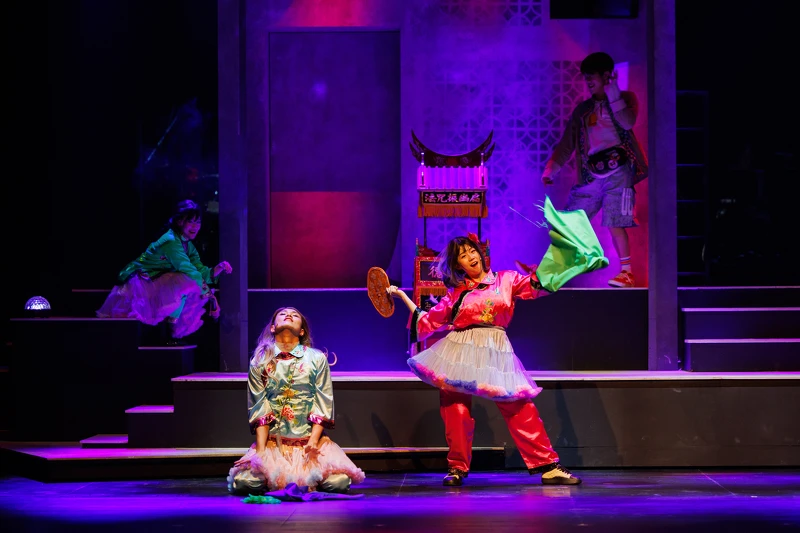 宋家三姊妹學跳牽亡歌陣 宋家三姊妹學跳牽亡歌陣