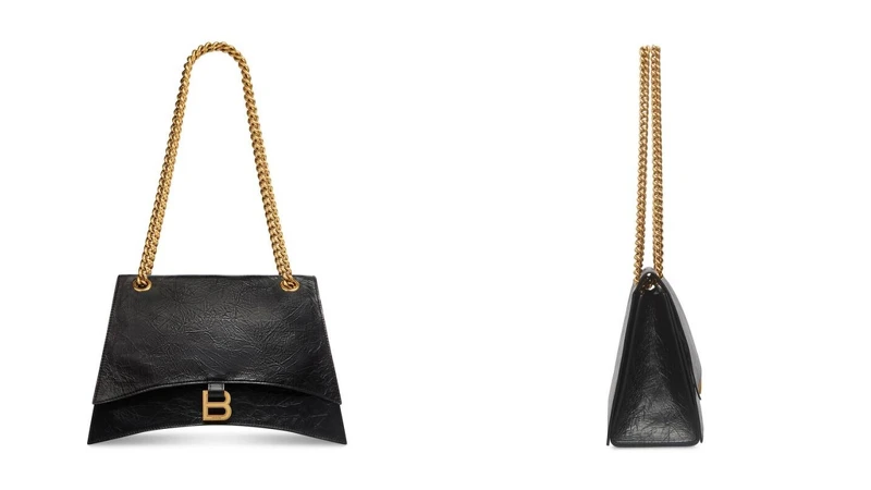 WOMEN'S CRUSH MEDIUM CHAIN BAG IN BLACK NT.89,200