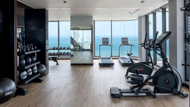 連健身都能眺望海景超幸福! 連健身都能眺望海景超幸福!