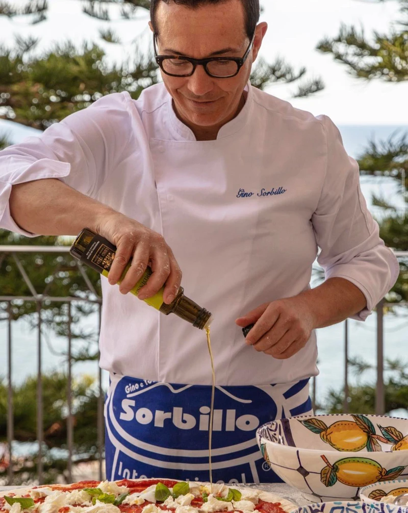 全球比薩大使 Gino Sorbillo。 全球比薩大使 Gino Sorbillo。